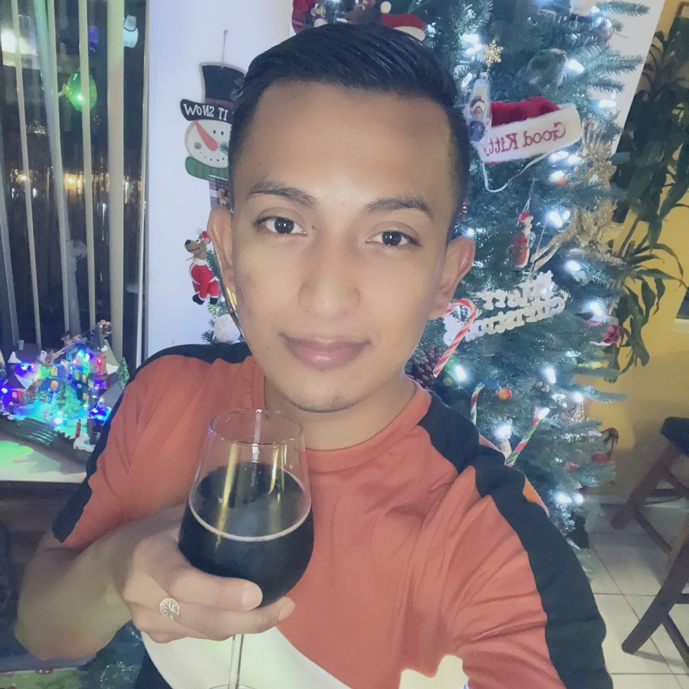 Meet your Posher, Luis